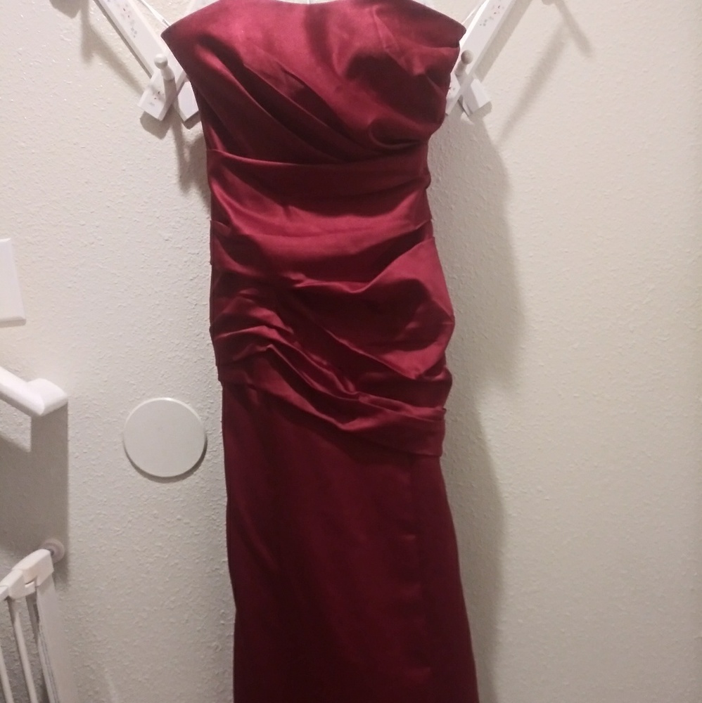 Apple red dress